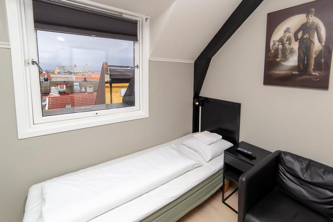 Pensjonat Jarlen Trondheim Buitenkant foto