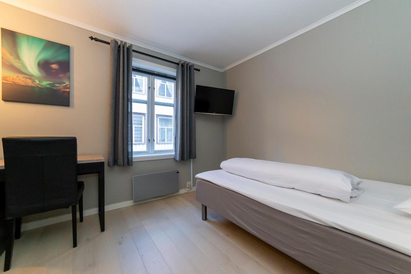 Pensjonat Jarlen Trondheim Buitenkant foto