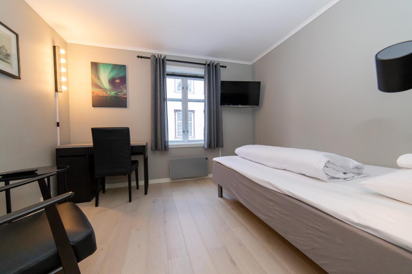 Pensjonat Jarlen Trondheim Buitenkant foto