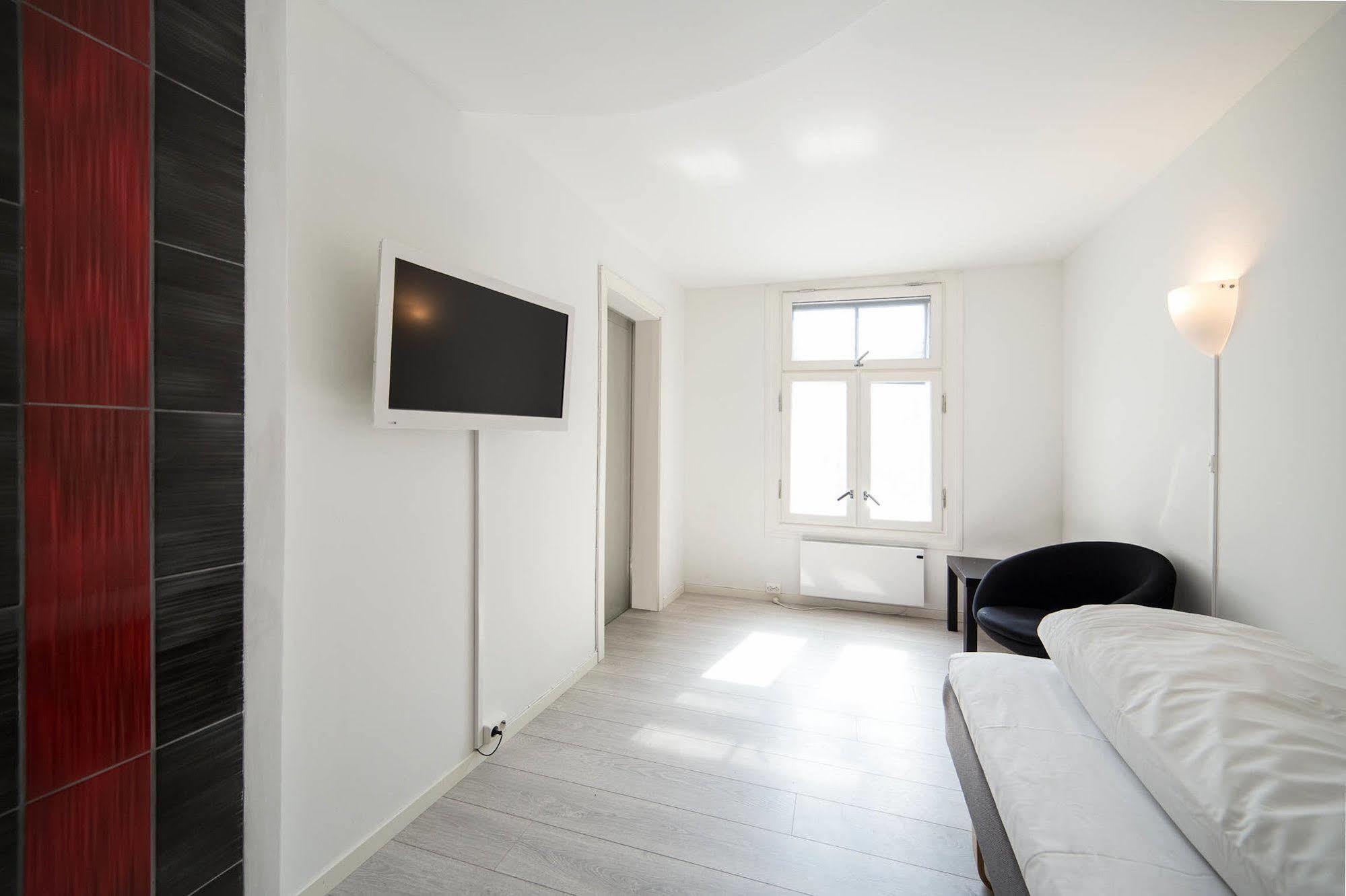 Pensjonat Jarlen Trondheim Buitenkant foto
